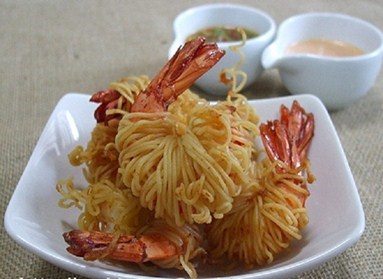 Tôm cuốn mì - Món ăn ngon đẹp mắt mà dễ làm