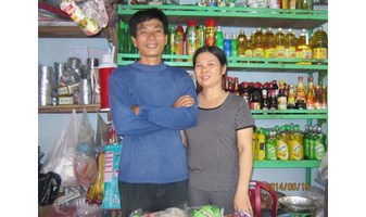 Gửi quà trúng thưởng ra biển đảo – câu chuyện xúc động của vợ chồng nghèo